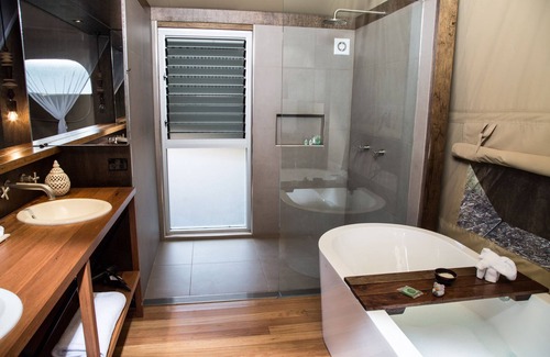 Dubbo Cabina | Zoofari Lodge at Taronga Western Plains