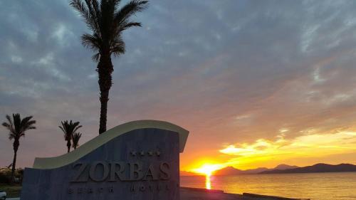 Tingaki Hotel | Zorbas Beach Hotel