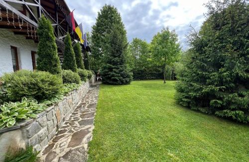Mykulychyn Casa | Zorianyy Guest House