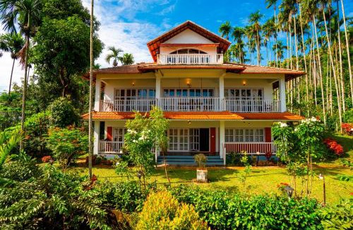 Vayittiri Casa | Zostel Homes Wayanad (Karapuzha)