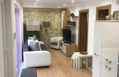 Istvantelek Apartamento | Zsuzsa House apartment