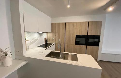 Nieuwpoort-aan-Zee Apartamento | Zuidgericht appartement met wijd uitzicht - Met privégarage