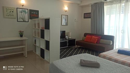 Kampung Telaga Nibong Casa | Zulanie Family Studio at D'Perdana Apartment, Spacious and Cozy with POOL, Free Wifi & Netflix