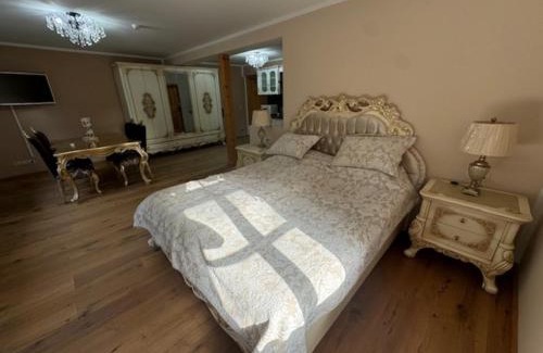 Bad Langensalza Apartamento | Zum Böhmen Ferienwohnung Elisabeth