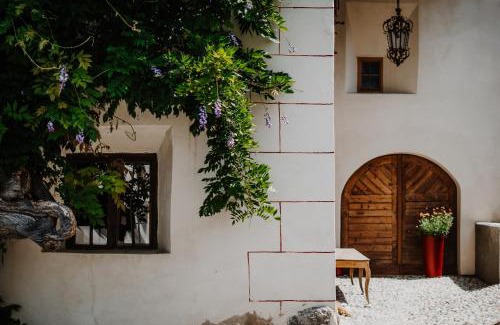 Laces Hotel | Zum Riesen Historic Refugium