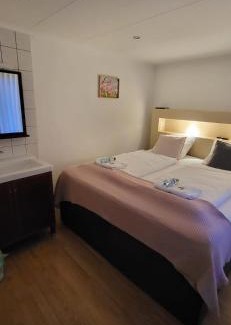 Finkenberg Cama Y Desayuno | Zum Schneider