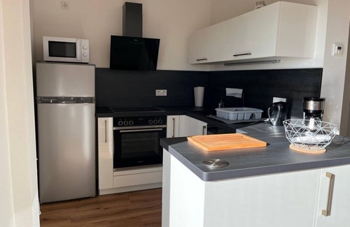 Losheim am See Apartamento | Zum See 1 - apartment/apartment, shower, WC