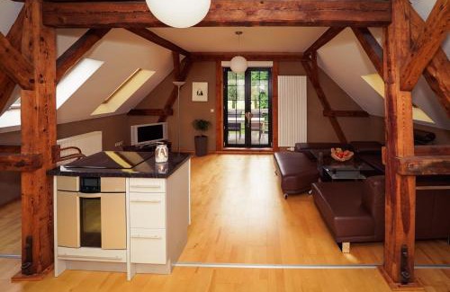 Burg-Dorf Apartamento | Zur alten Schule