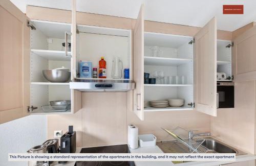 Sihlfeld Apartamento | Zurich Essentials Simple 1BR Apartment