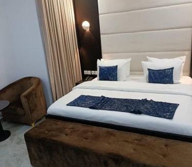 Enugu Hotel | Zustel Hotel and Suites