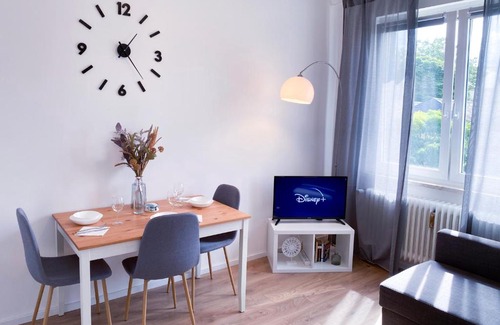 Rhein-Erft-Kreis District Apartamento | Zwei Apartments für Gruppen - Phantasialand, Köln, Bonn