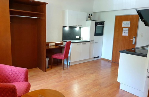 Nonntal Casa | Zwei-zimmer-apartment mit Balkon Aktionsrate - Via Roma, Hotel