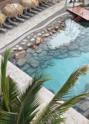 ÓRGANOS BEACH bungalows & suites