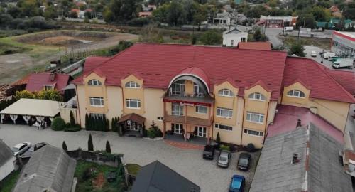 Готель Близниці