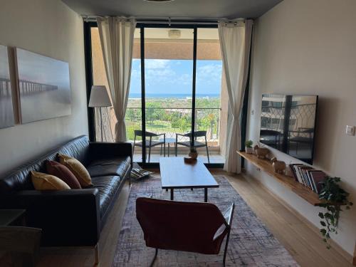 קיסריה נאות גולף- Oren Apartment