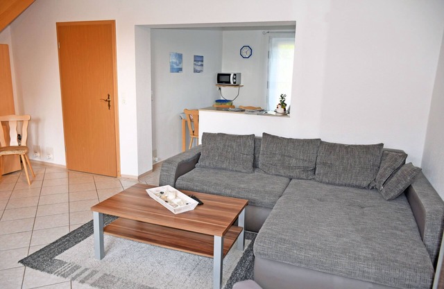 02 Apartamento de vacaciones Sehlen con terraza - apartamentos de vacaciones en la familia Rügen Lenz