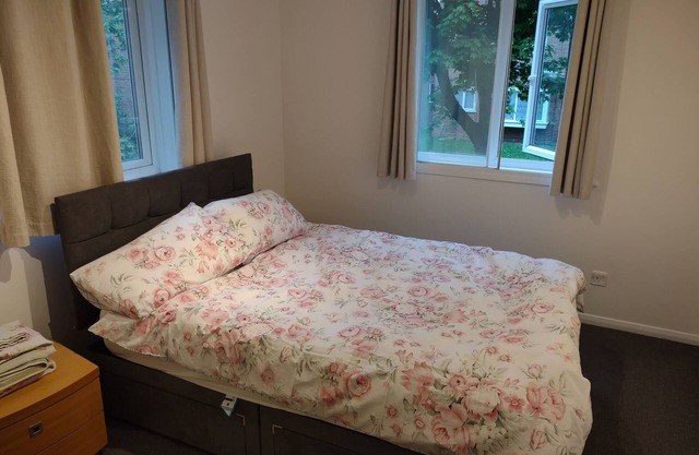 1 bed flat