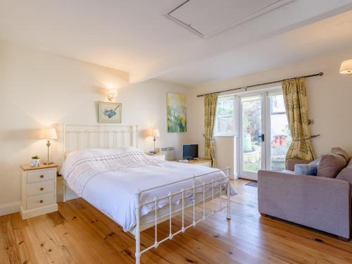 1 bed property in Woodbridge 72641
