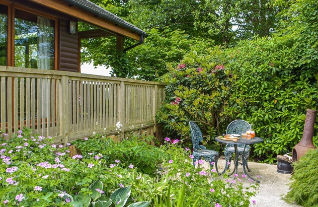 This hand crafted lodge was picked for its beautiful setting with gorgeous countryside views.