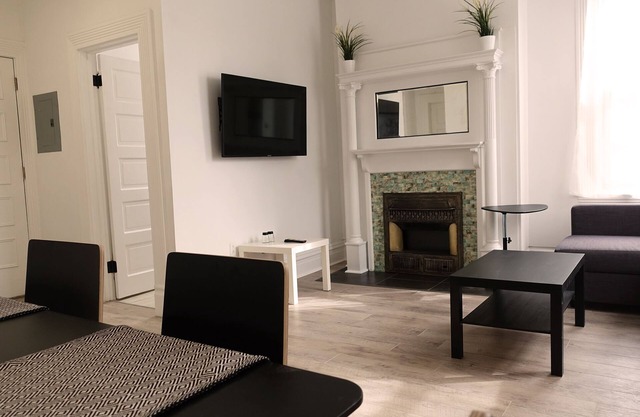 APARTAMENTO DE 1 DORMITORIO EN PITTSBURGH (F) -Área de amistad