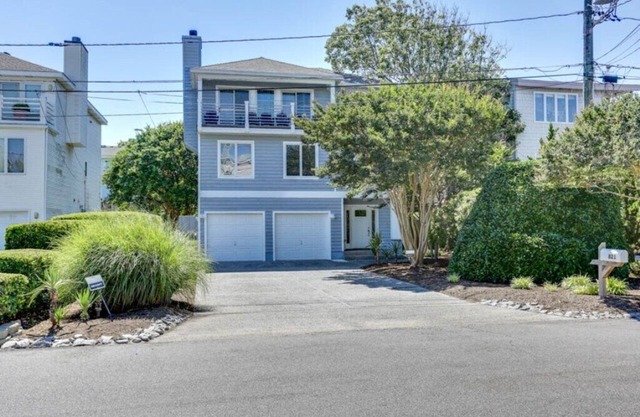 1 cuadra de la playa! Encantador y espacioso! 4 BR / 3. 5BA Virginia Beach Vacation Home