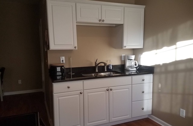 1 BR 1 baño arriba apartamento