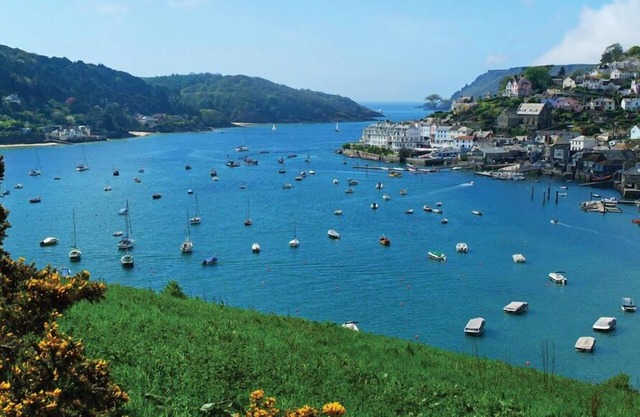 1 Combehaven