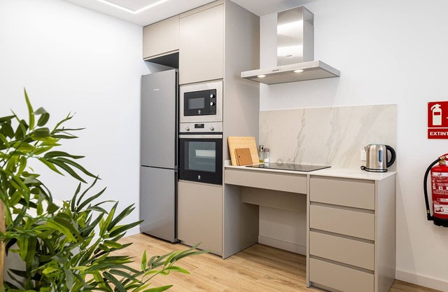 1 Stunning apartment well located MLV