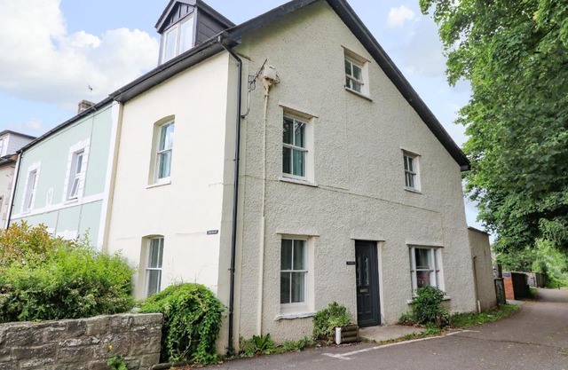1 Harp Terrace