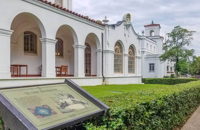 Hot Springs Home < 1 Mi to Oaklawn Racing Casino!