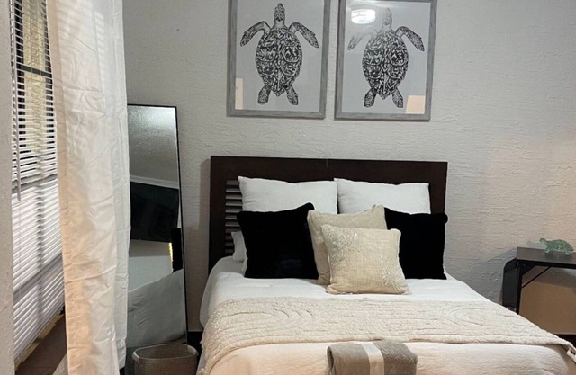 #1 Serenity Suite located in Daytona Beach FL