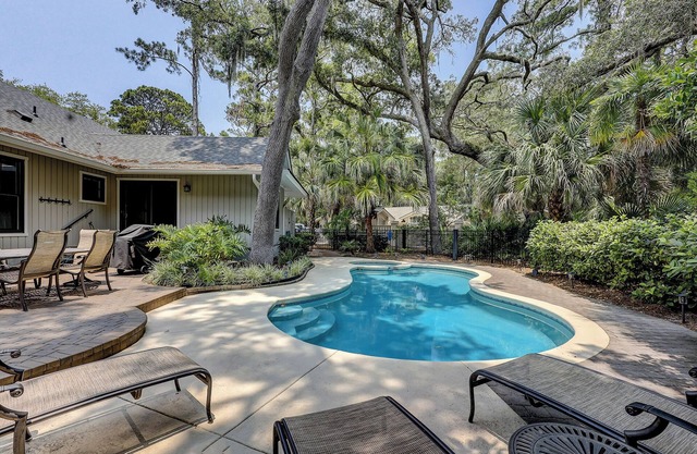 10 Baynard Cove - ¡Ubicado en el corazón de Sea Pines! Minutos a la playa.