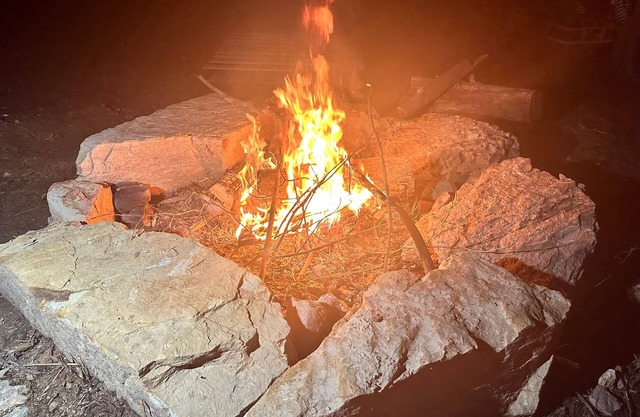 10 point landing: Mammoth Cave Glamping Sublimity