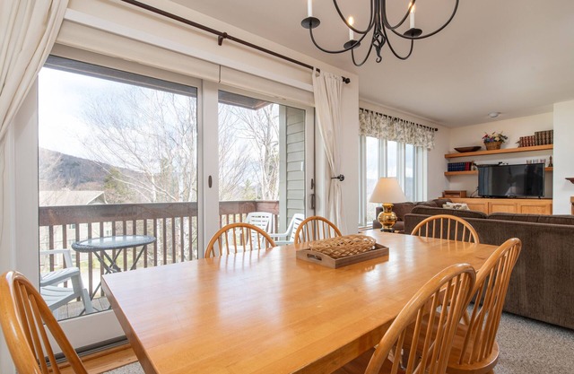 100 Snow Creek 2 Bedroom Condo
