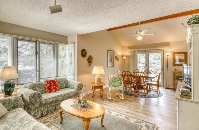 1237 Creekwatch