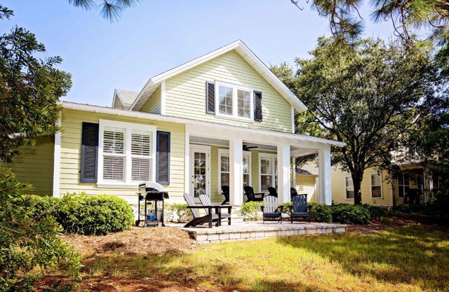 1281 Laurel Grove home