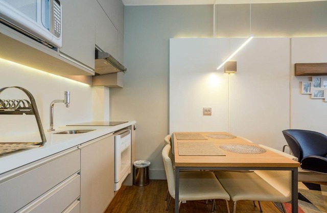 1566 Luxuoso Apto Stay Batel - CWB