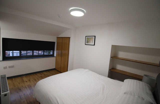 15a calle atherton · Apartamento moderno de 2 camas, Prescot Town Center
