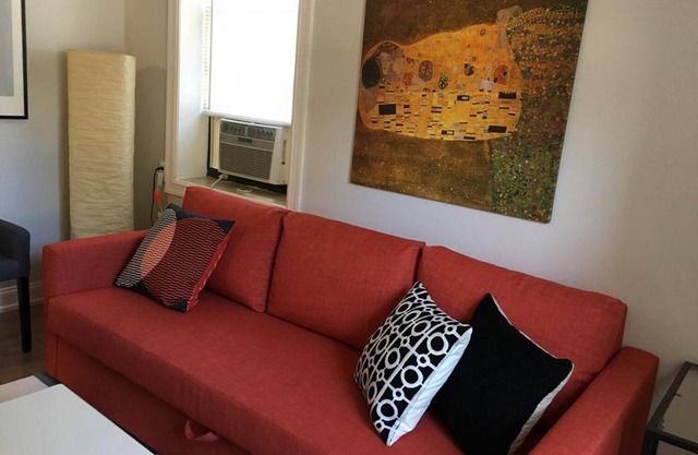 Elegante apartamento de 1 dormitorio / estacionamiento disponible - 20 minutos a Nueva York