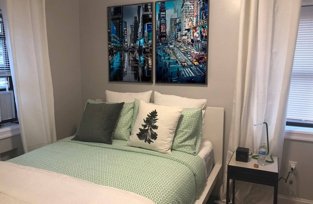 1807 2H · Cómodo apartamento de 2 camas a solo 20 minutos de NYC / Park Avail