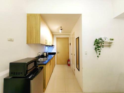 1BR Condotel with Balcony at SM Light Residences #LT05