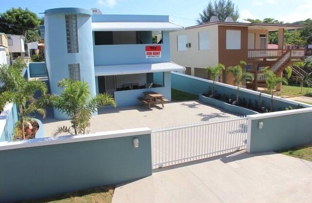 Surf / Kitesurf / Sup Casa en la playa Casetas - Aguadilla / Isabela