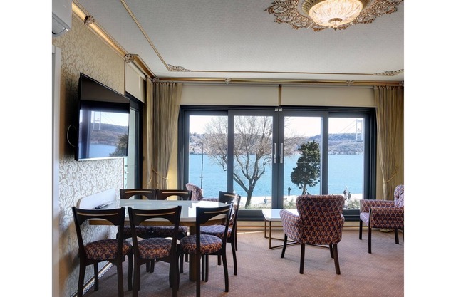 Premier Suites Bosphorus y puente de ver 2 + 1