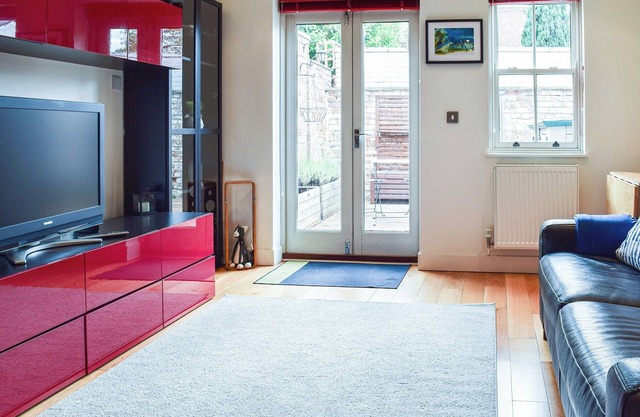 Alojamiento de 2 habitaciones en Leamington Spa