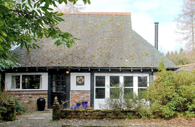 Alojamiento de 2 habitaciones en Shandon, cerca de Loch Lomond