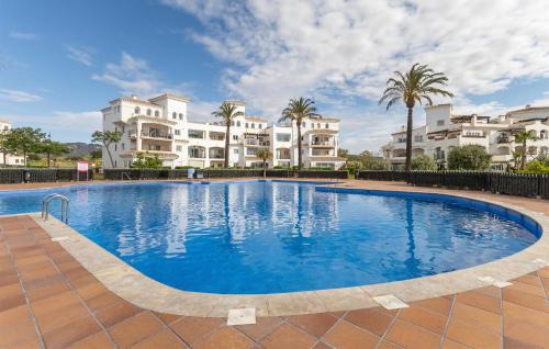2 Bedroom Beautiful Apartment In Sucina