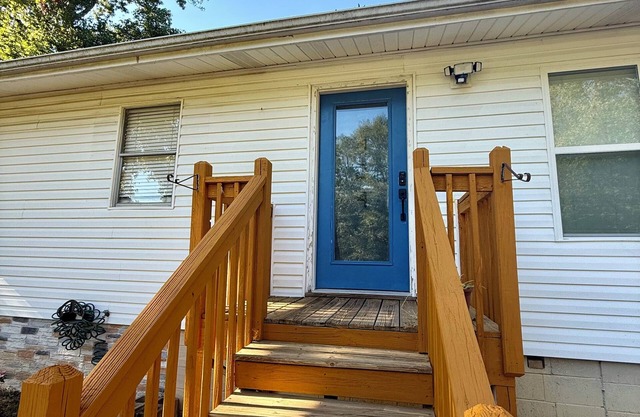 2-bedroom house in Bessemer, Alabama. 30 mins from downtown Birmingham