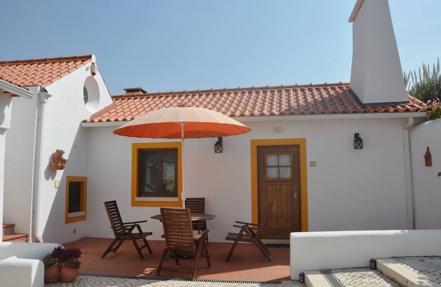 Cabaña llena de 2 dormitorios renovada con carácter para 4/5 a solo 7 km de Obidos