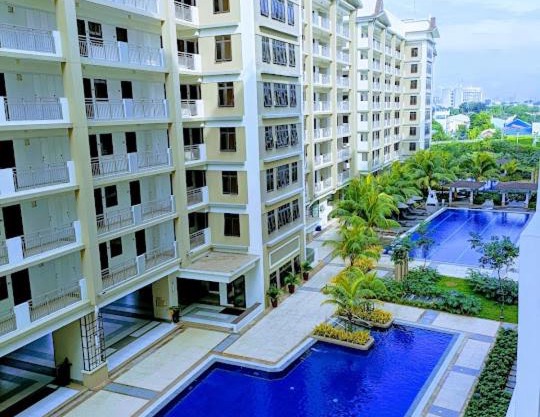 2 BR Resort type Condo unit near Airport