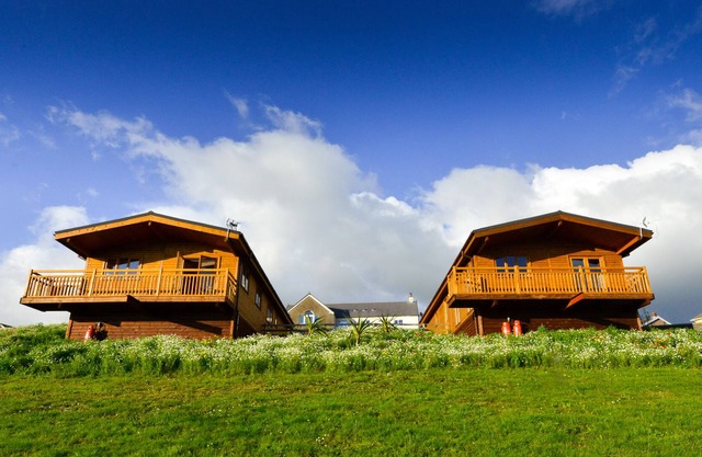 2 cabañas con vistas impresionantes, ubicación ideal cerca de Cardiff, Gales del Sur